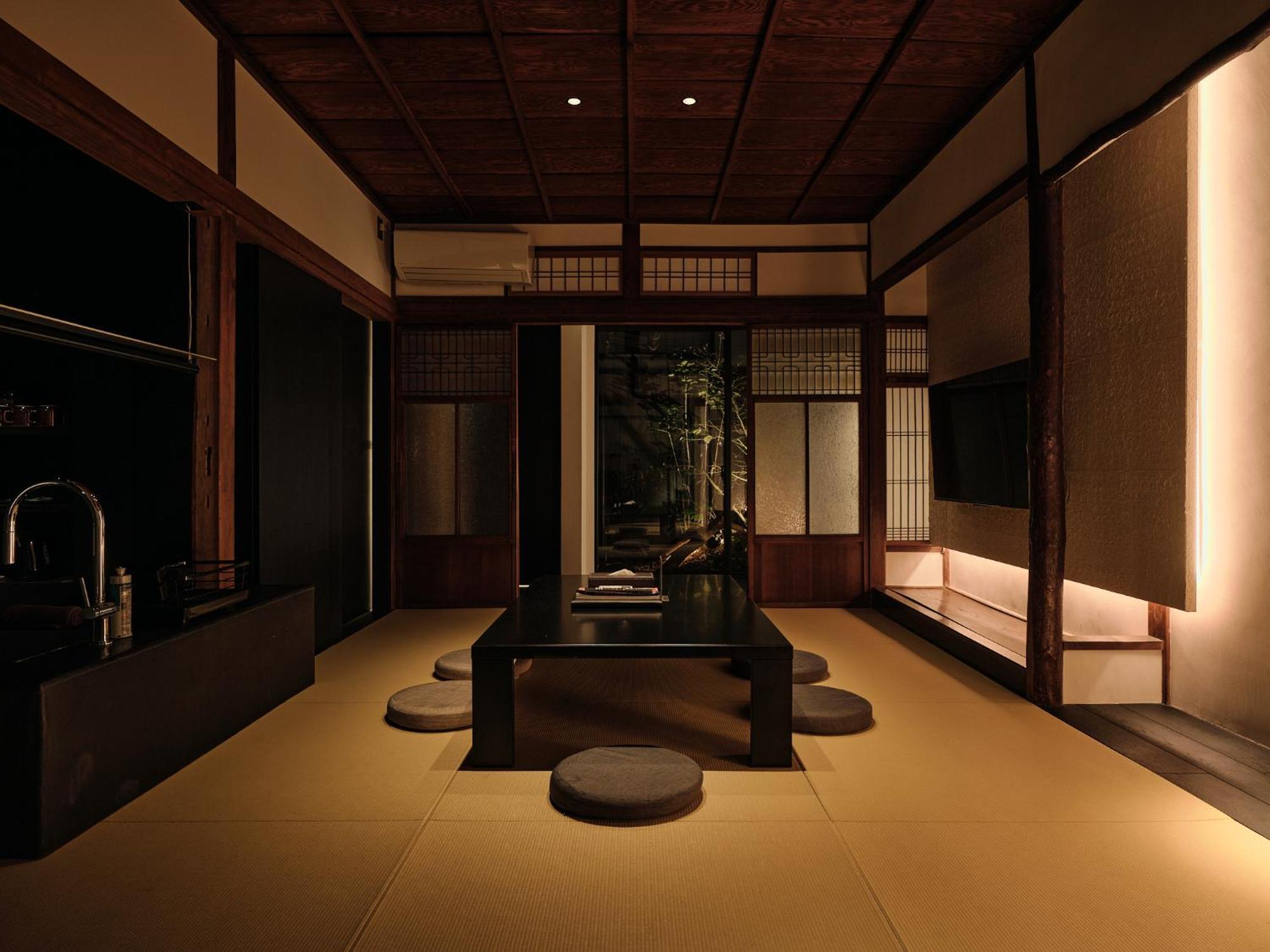 紡　上鱗形町 * Kyōto